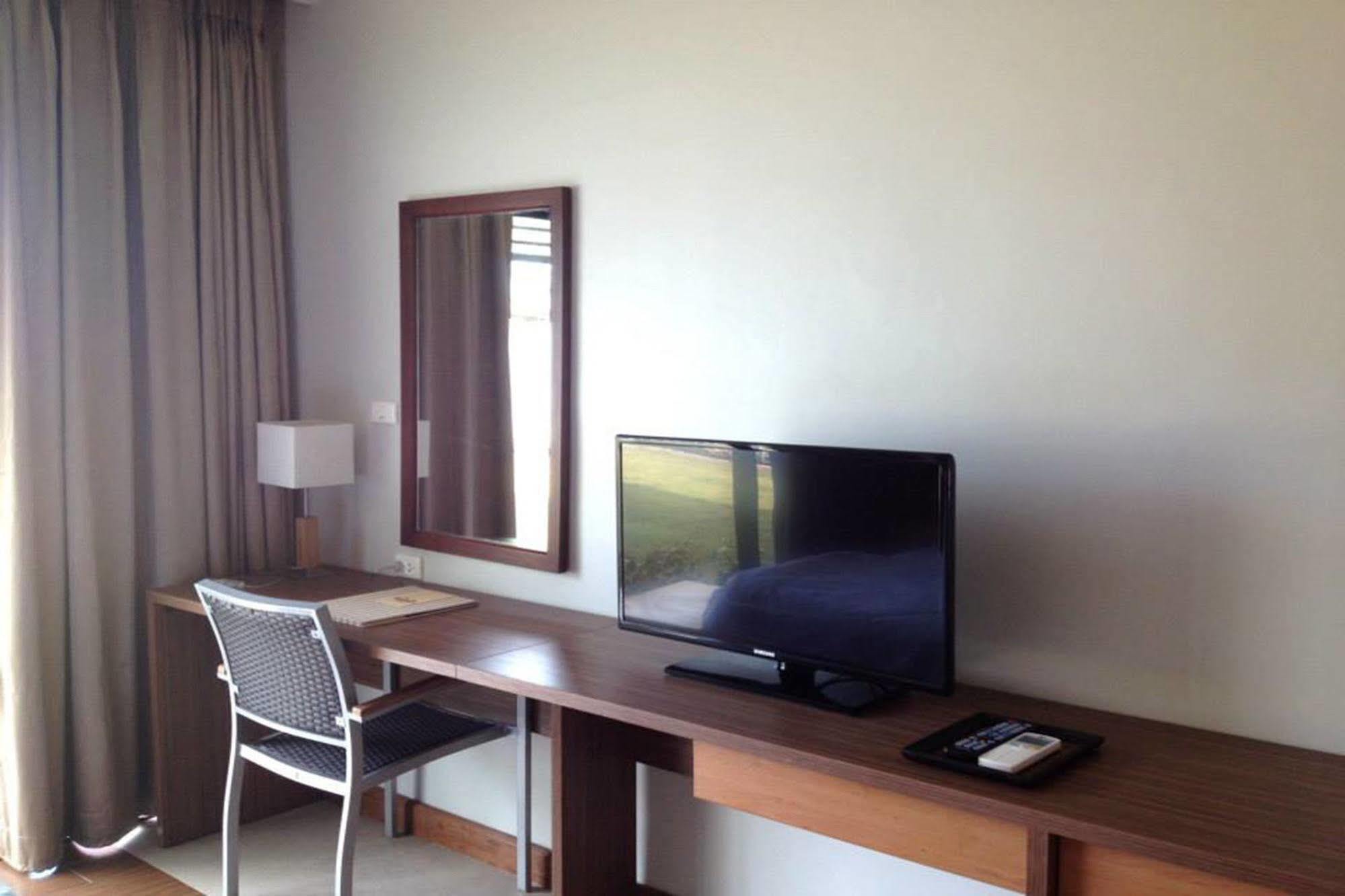 Fisherman'S Resort Haad Chao Samran Exterior foto