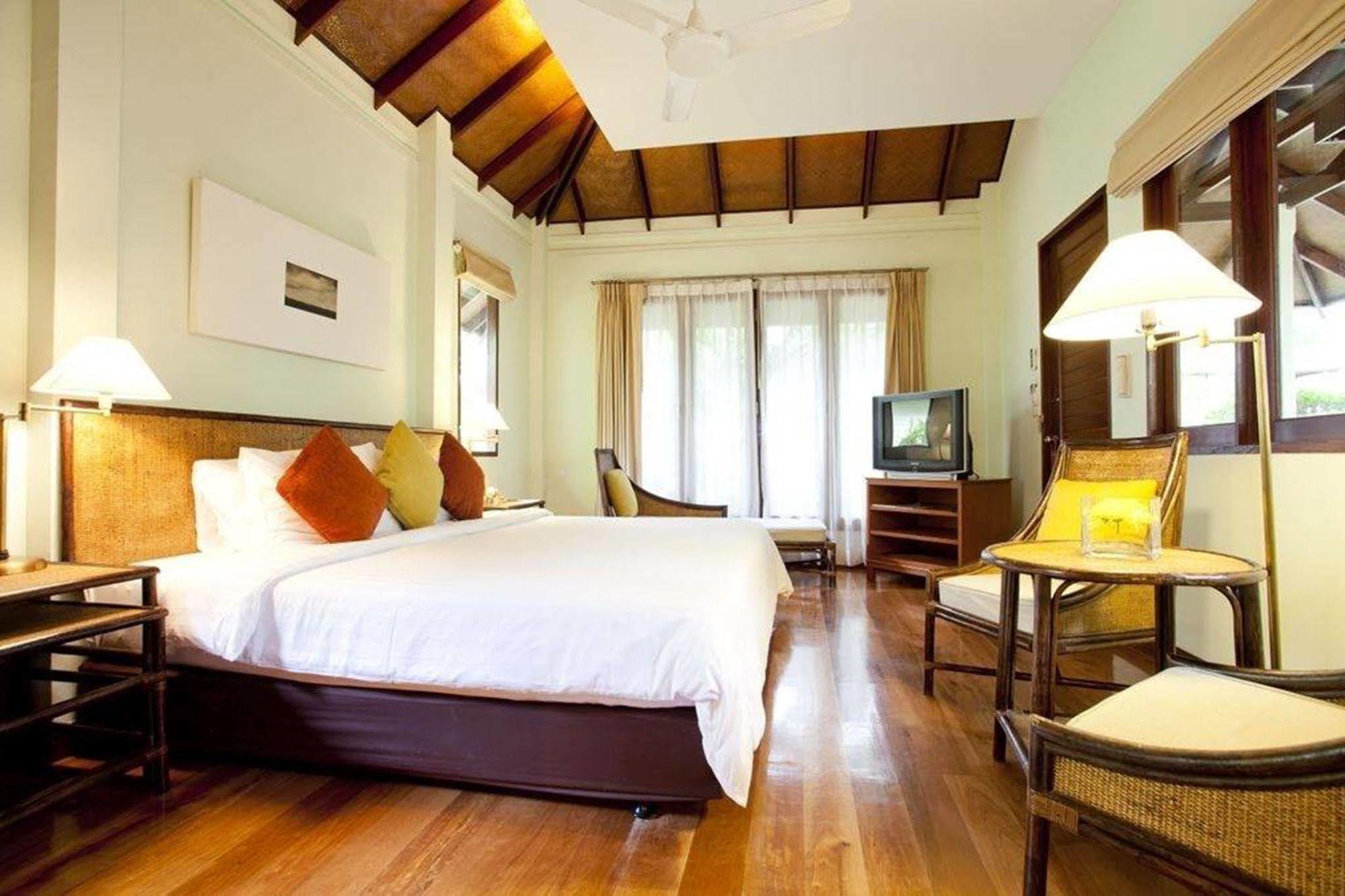 Fisherman'S Resort Haad Chao Samran Exterior foto